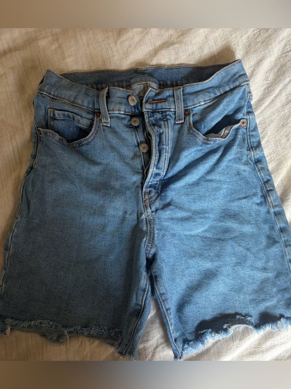 Old Navy Light Blue Women’s High-Rise Jean Shorts